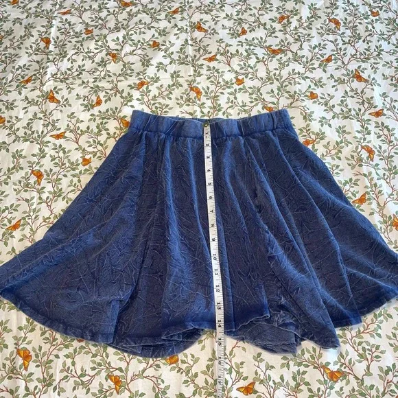 Women’s Acid Wash A Line Skirt - Picture 3 of 5